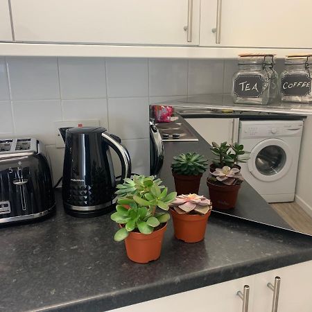 Watford Gemini - Eton 1 - Nr Watford Junction, M1 ,M25 Apartment ภายนอก รูปภาพ